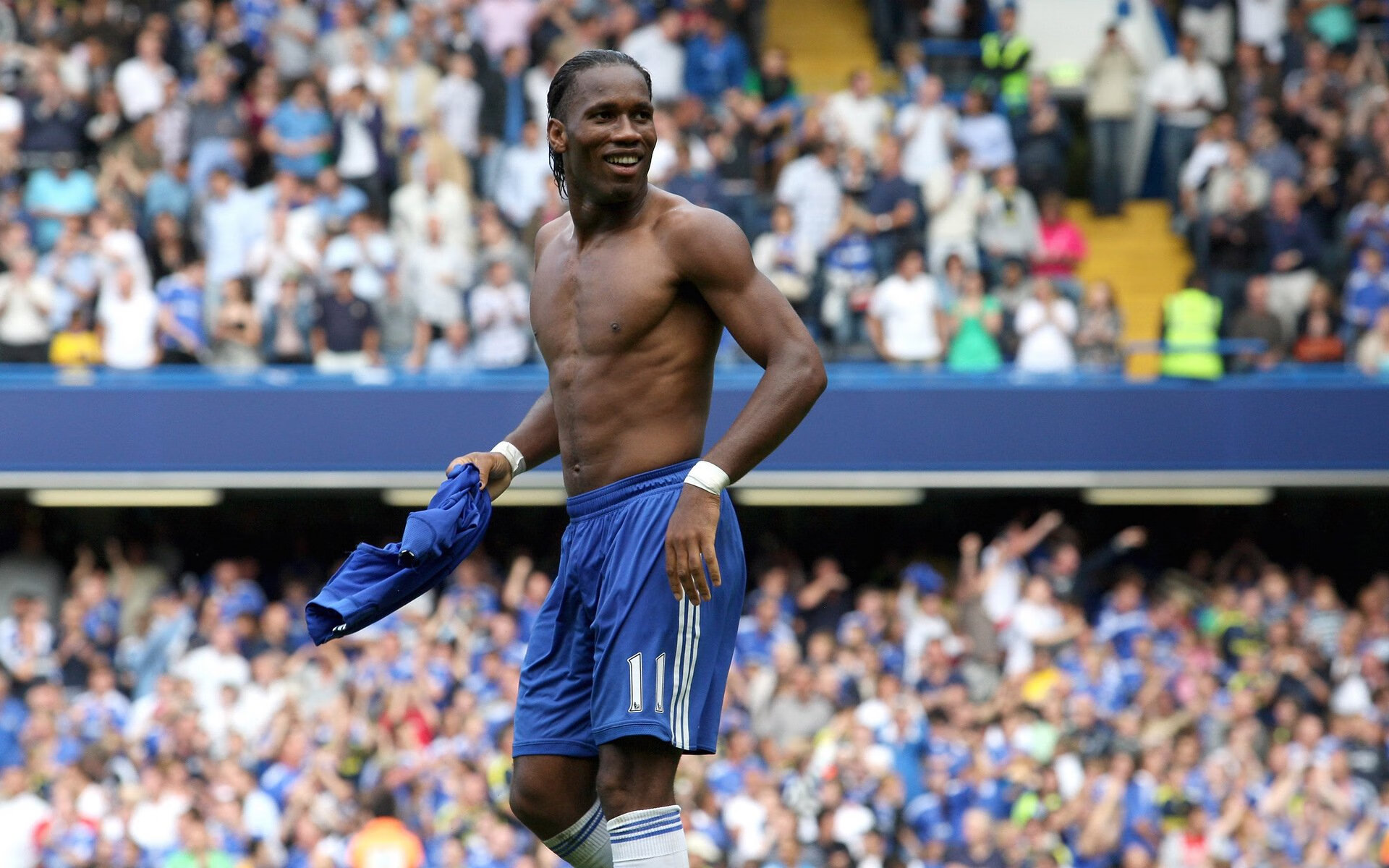 英超振奋人心：最后10秒的惊天吊射，英超最后两轮对阵